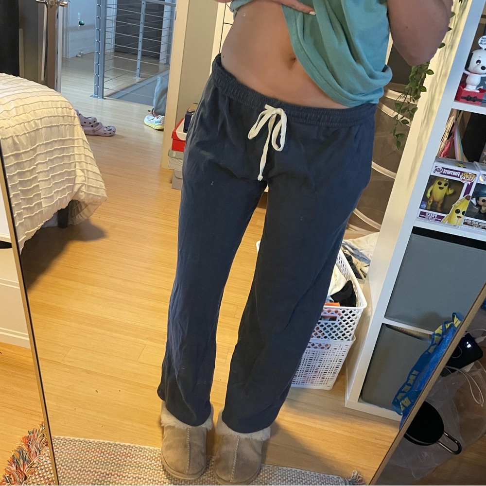 Brandy Melville Anastasia Sweat Pants NWOT